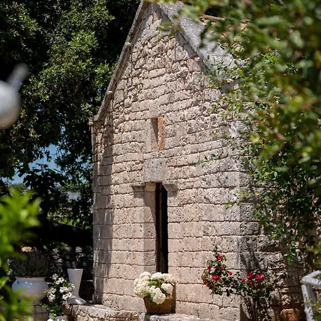 Masseria Montepaolo Dimora Di Charme בית חווה קונברסאנו