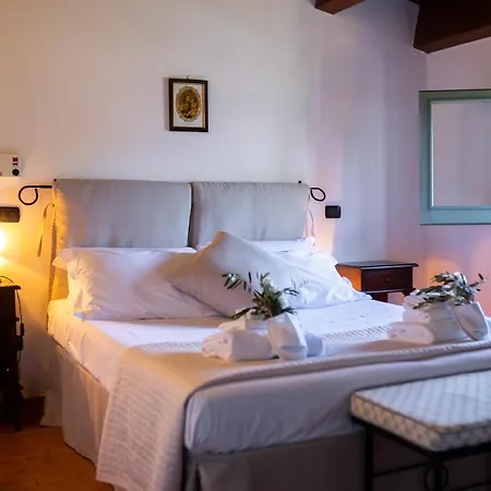 Masseria Montepaolo Dimora Di Charme *